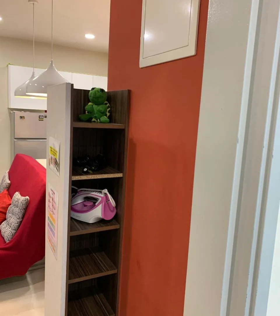 Apartment Straits Garden Suites Jelutong