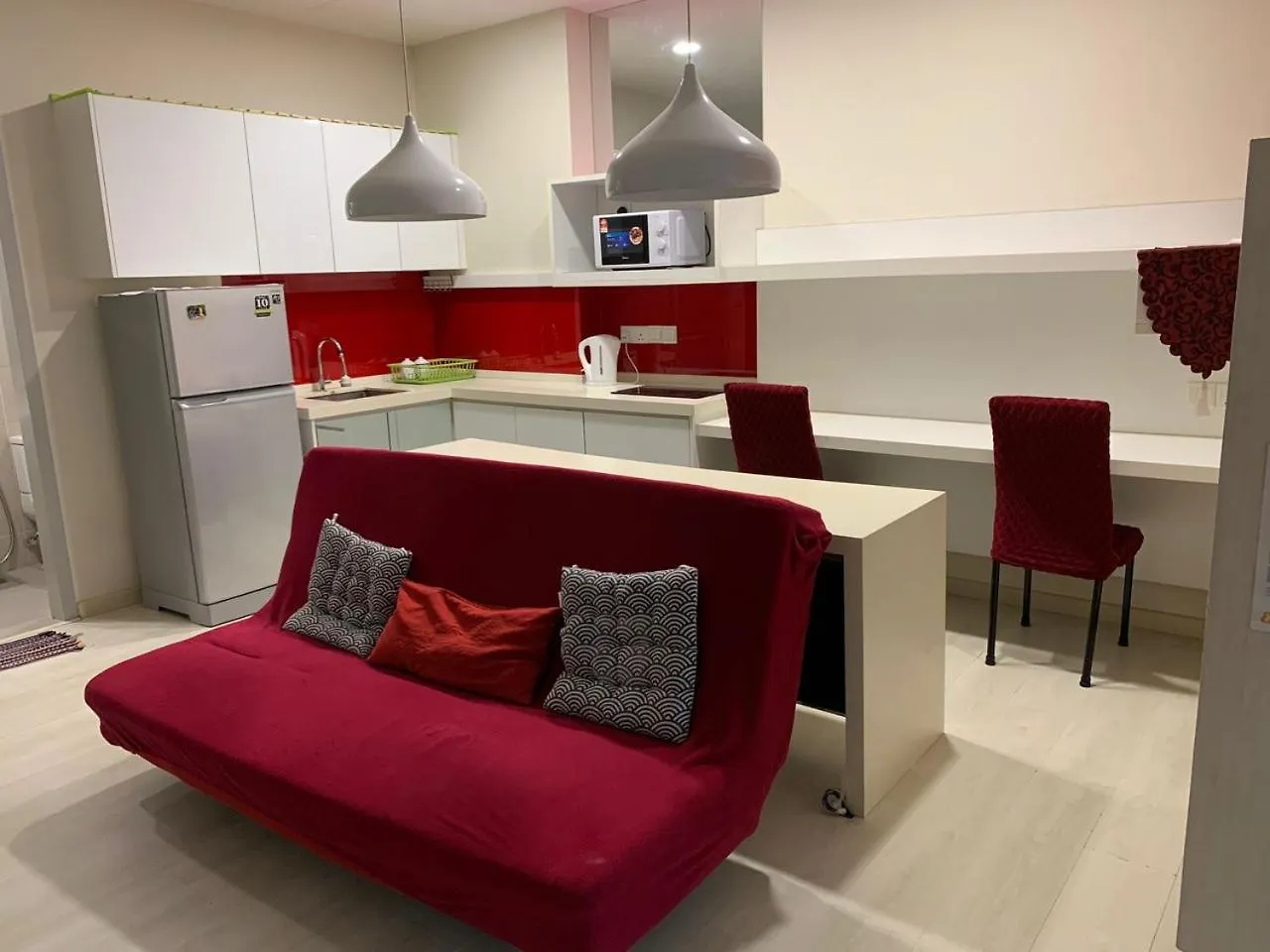 Straits Garden Suites Jelutong